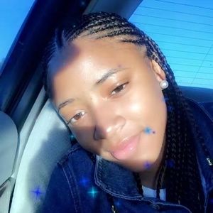 Meet your Posher, Keonna